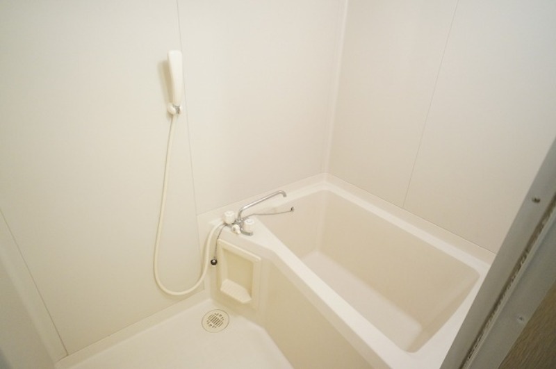 バス・シャワールーム　図面と現状に相違がある場合には現状を優先