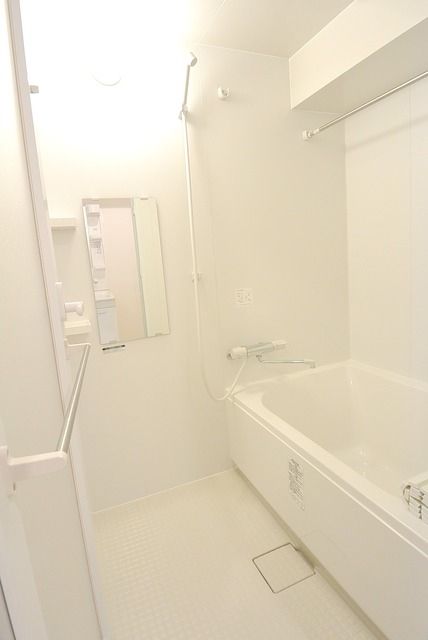 バス・シャワールーム　★くつろぎのバスタイムをどうぞ★