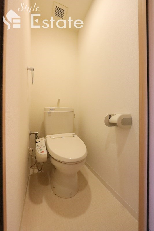 トイレ　シャワートイレ
