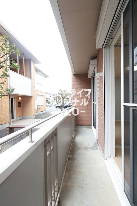 収納　ウォークインクローゼット付きでお部屋を広く使えます！