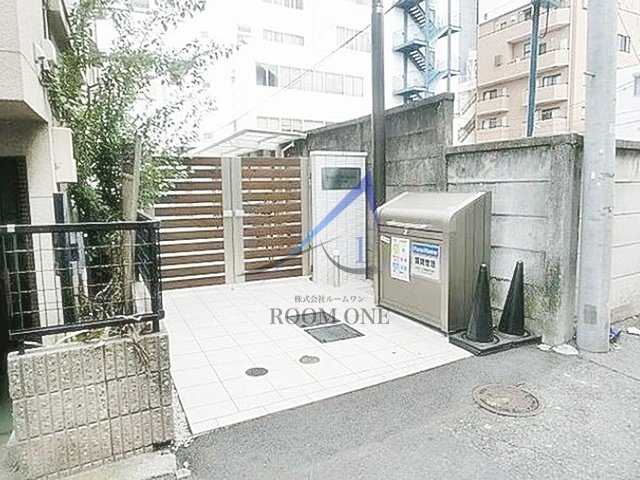 その他共有部分　敷地内ゴミ置き場です。