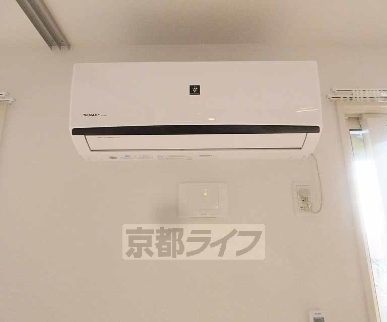 その他設備　クーラー付