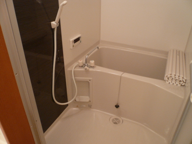 バス・シャワールーム　別室参考写真です。