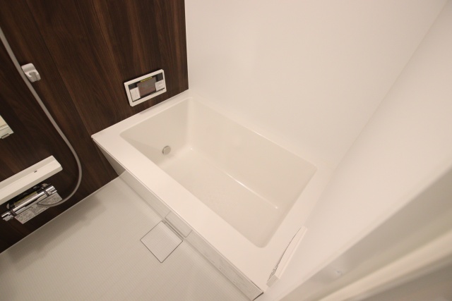 バス・シャワールーム　※別室の参考写真の為、現況優先です。