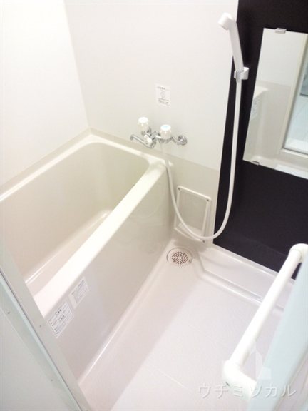 バス・シャワールーム　風呂