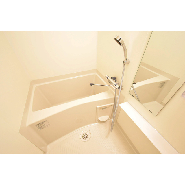 バス・シャワールーム　お風呂で日々の疲れを落としましょう