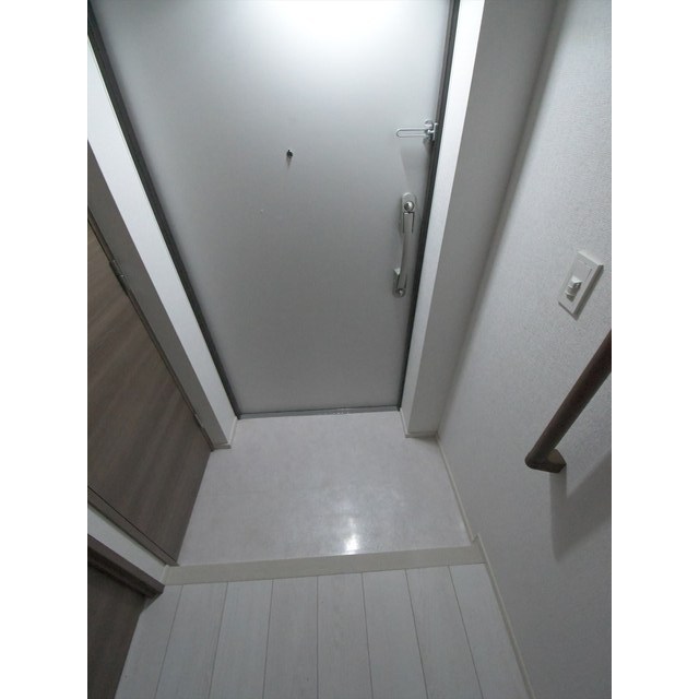 玄関　明るい玄関です