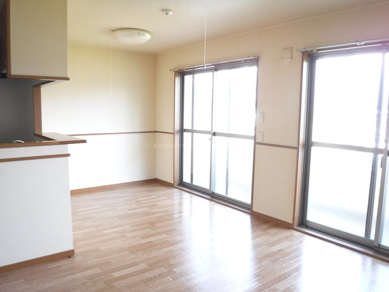 居室・リビング　写真は類似部屋