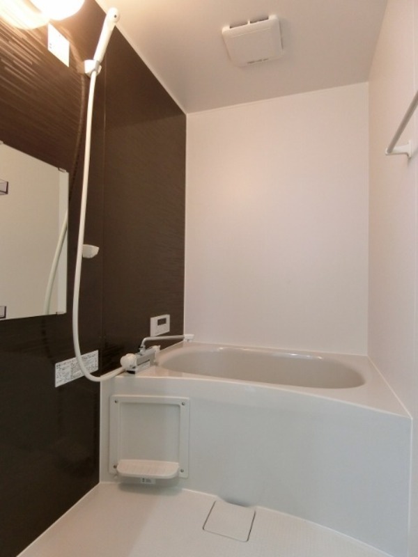 バス・シャワールーム　図面と現状に相違がある場合には現状を優先