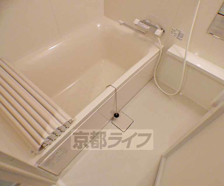 バス・シャワールーム　バスです。