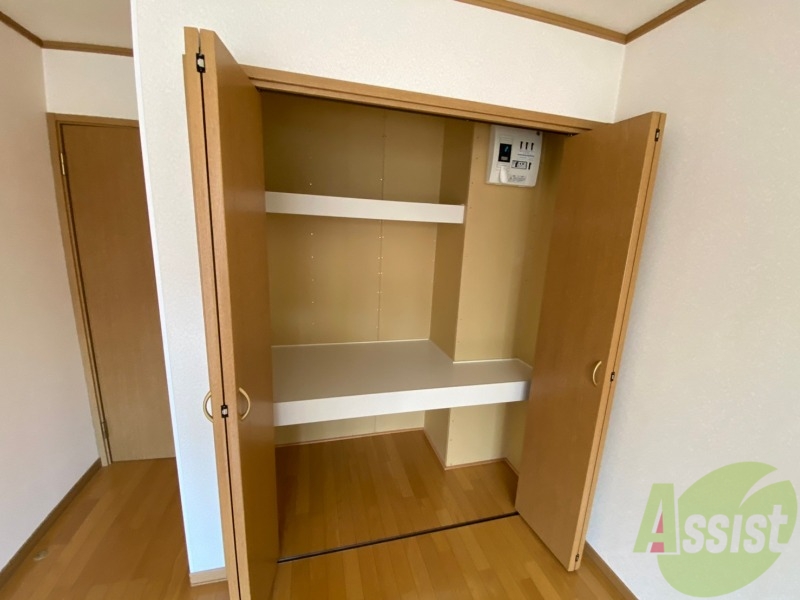 収納　収納がありました。お洋服や荷物はここへ！