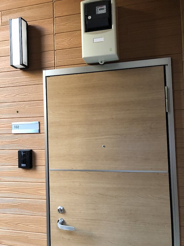 玄関　※別室参照