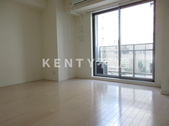 居室・リビング　ゆったりとした居間です