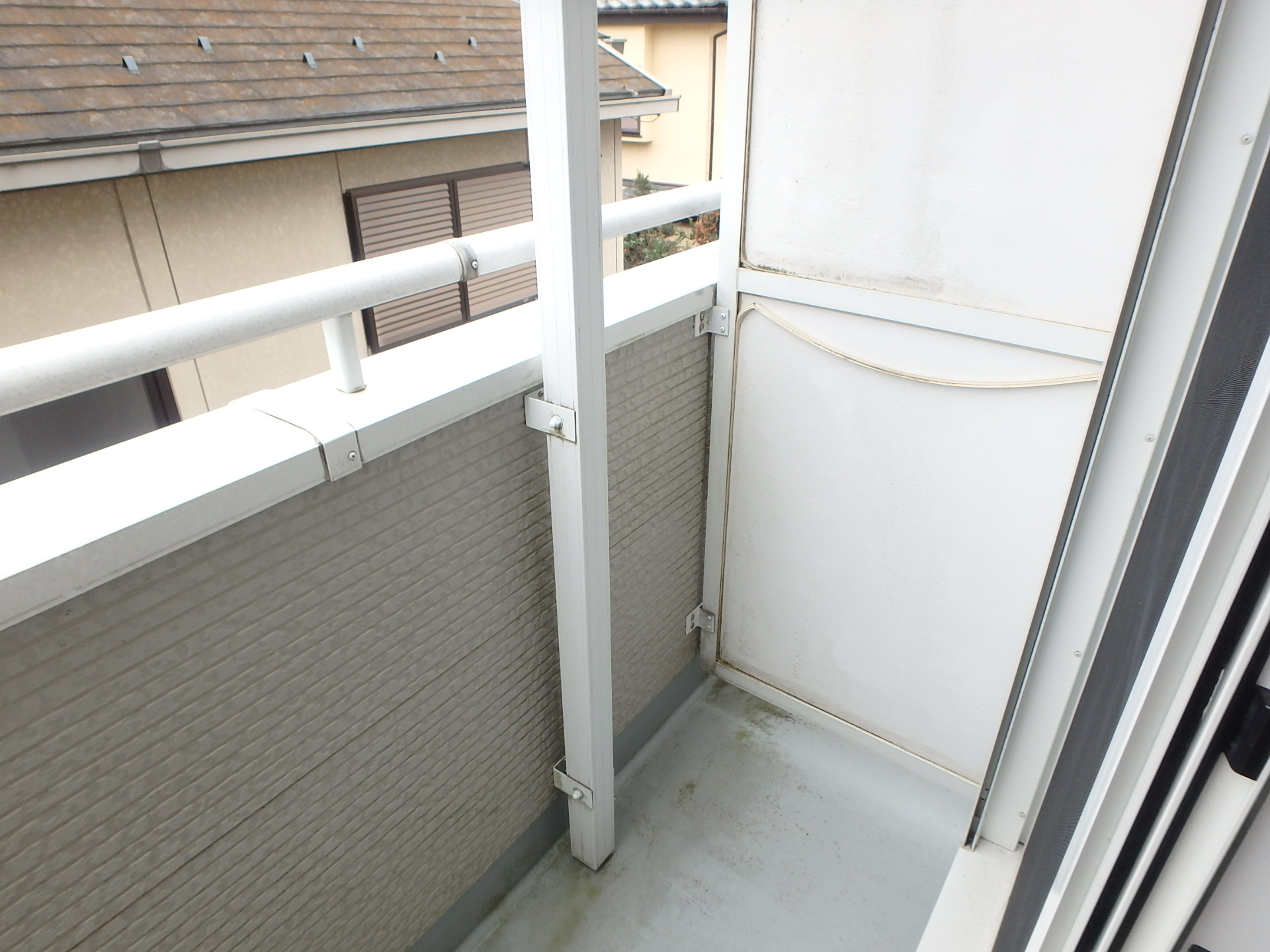 バルコニー　●洗濯物がよく乾きそうです