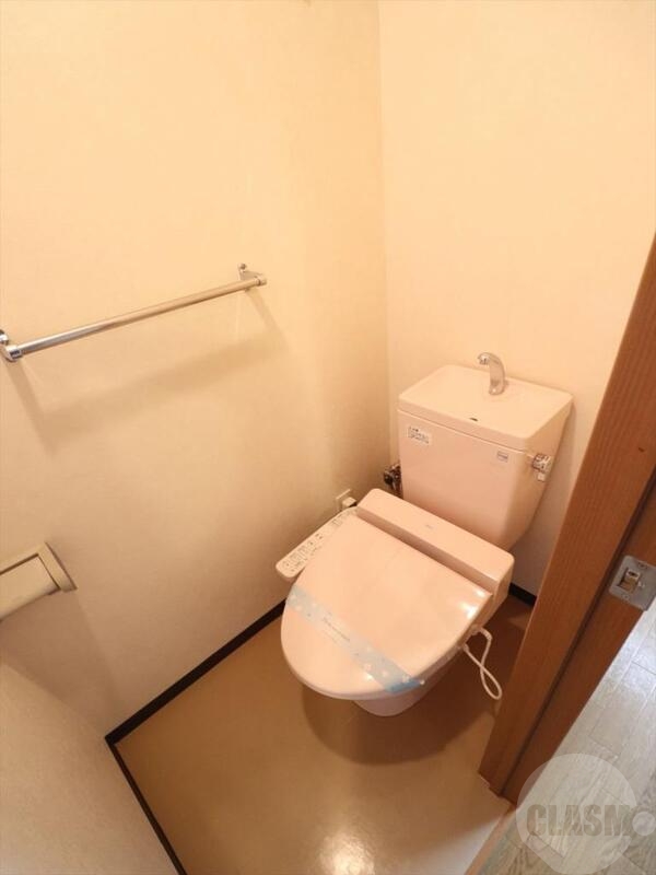 トイレ　シャワー付きトイレ