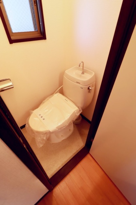 トイレ　図面と現状に相違がある場合には現状を優先