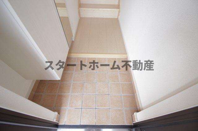 玄関　落ち着いた玄関です