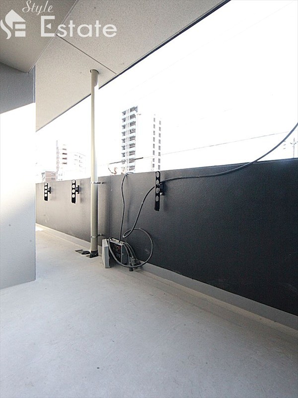 バルコニー　バルコニー