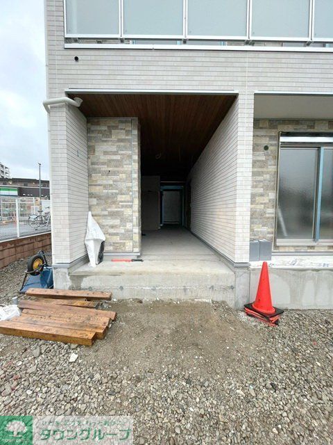 エントランス　エントランス