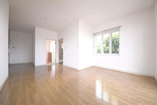 居室・リビング　★LDK１３帖（角部屋のみ２面採光）★