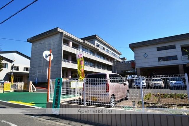 小学校　麦島小学校（小学校）まで470m
