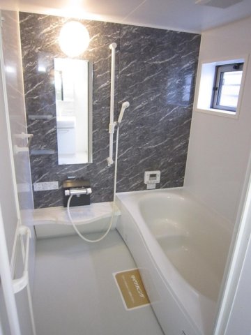 バス・シャワールーム　浴室(１坪タイプ)