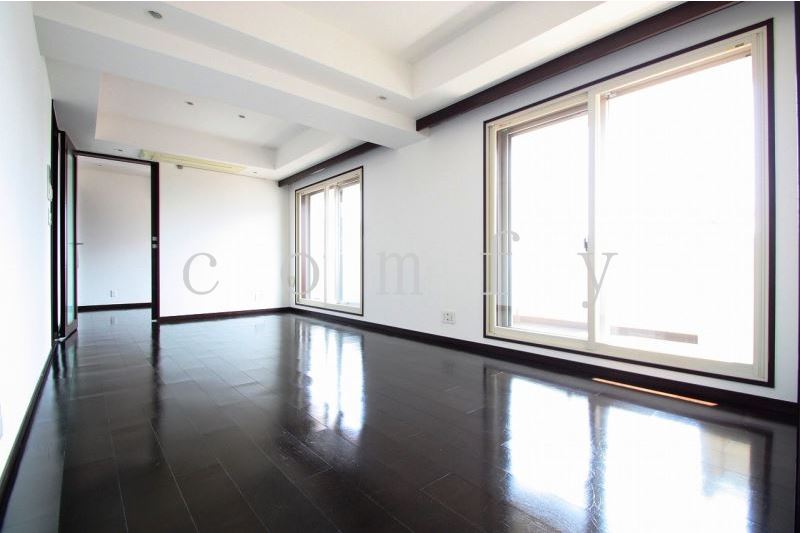 居室・リビング　開放感のあるリビングダイニング