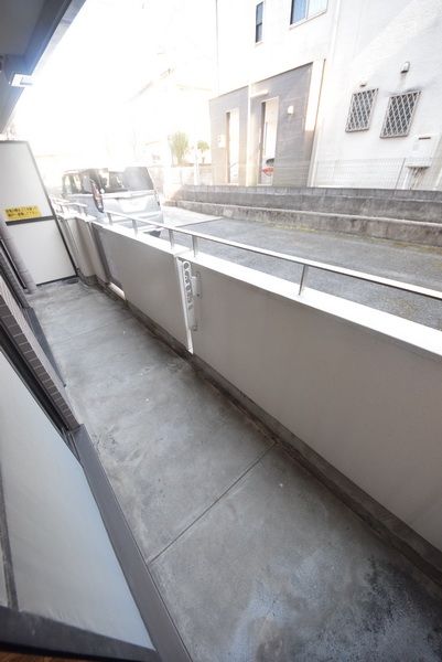 バルコニー　バルコニー