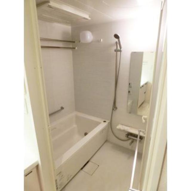 キッチン　※写真は同タイプ住戸です。