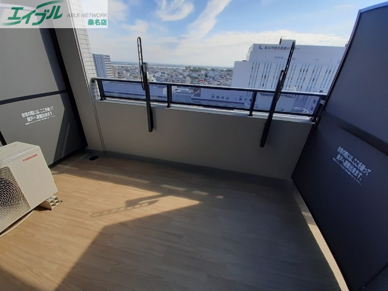 バルコニー　同物件別室写真