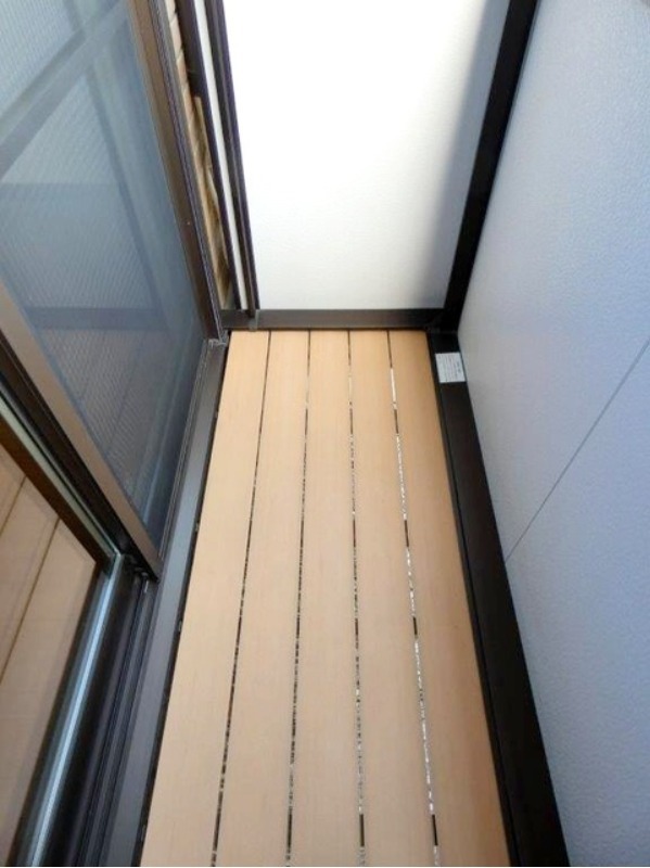 バルコニー　図面と現状に相違がある場合には現状を優先