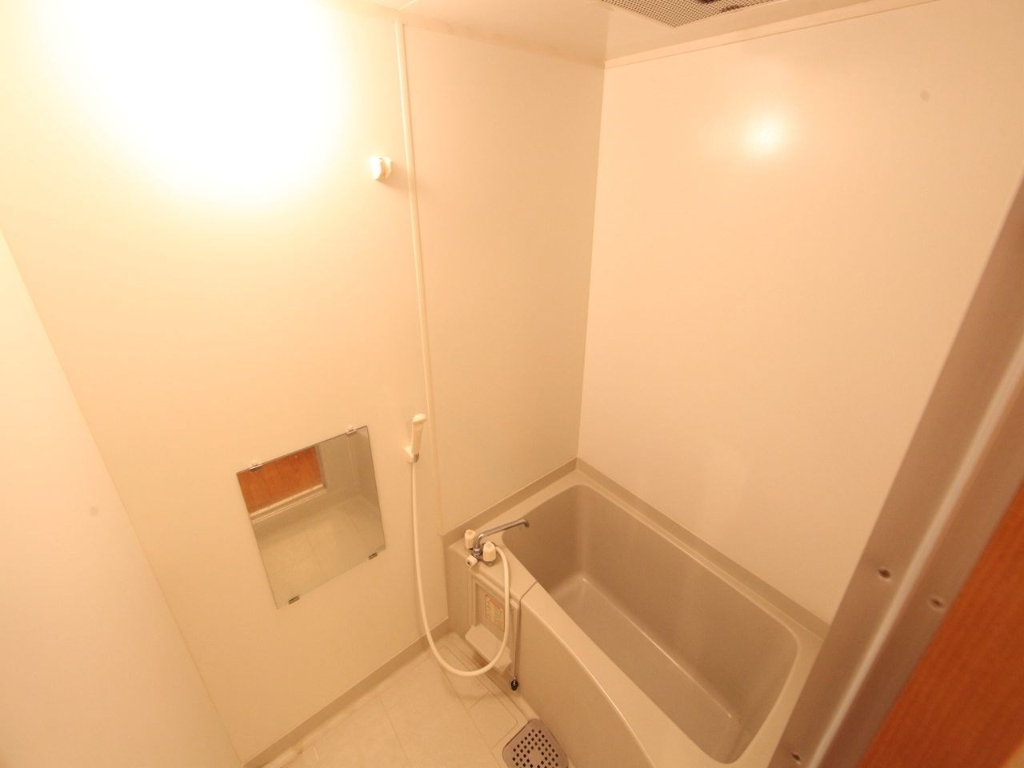 バス・シャワールーム　バスルーム（お風呂トイレ別）