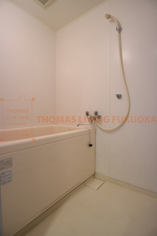 バス・シャワールーム　追炊き機能付き