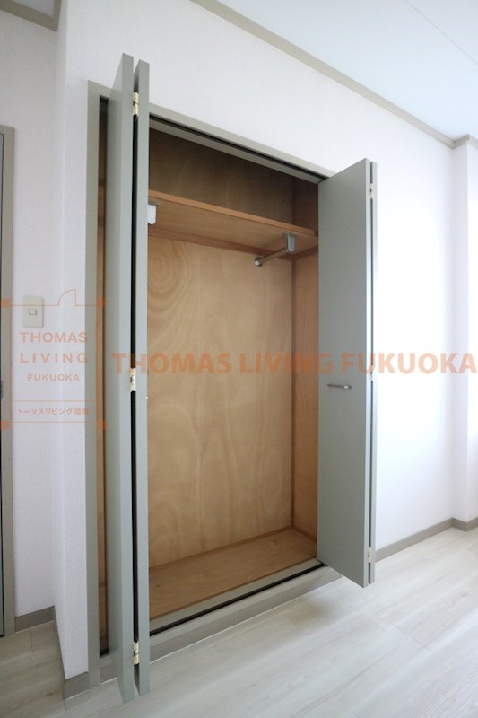 収納　クローゼット