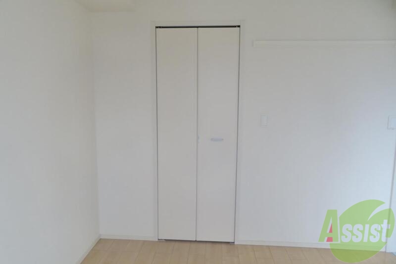 収納　嬉しいウォークインクローゼットでお部屋スッキリ