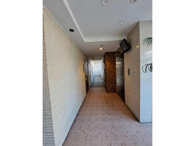 エントランス　エントランス部分