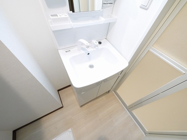 洗面設備　広い洗面スペース