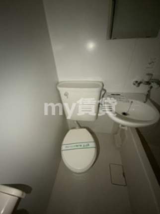 トイレ　別号室