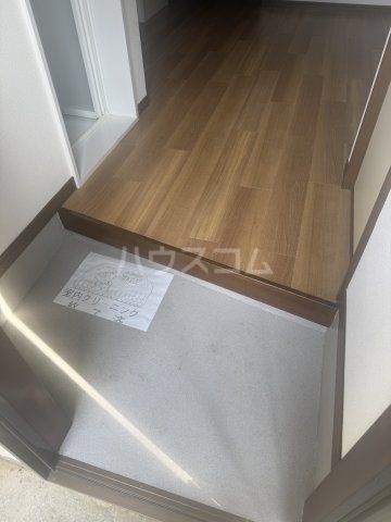 第一育栄ハイツの玄関写真