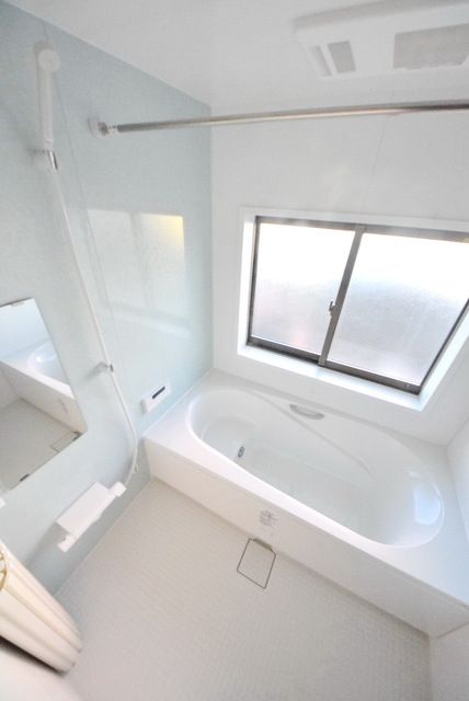 バス・シャワールーム　お風呂