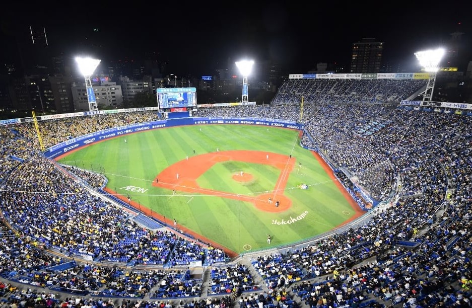 公園　横浜スタジアム（公園）まで800m