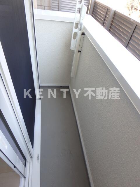 バルコニー　バルコニーからの眺めを楽しみながら食事をしませんか