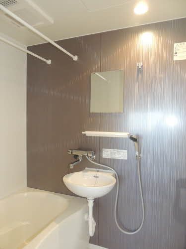 バス・シャワールーム　バス