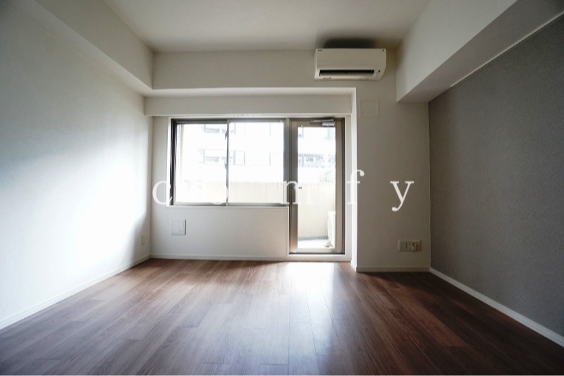 その他部屋・スペース　１０帖ある広い洋室