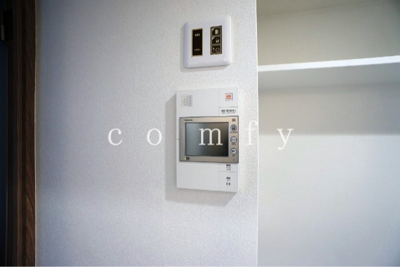 セキュリティ　安心のモニター付きインターホン