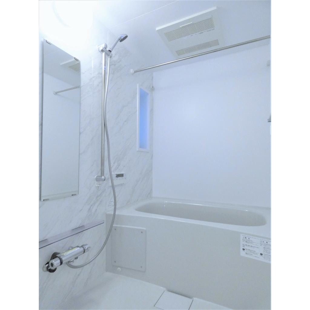 バス・シャワールーム　日々の疲れを癒すお風呂付です