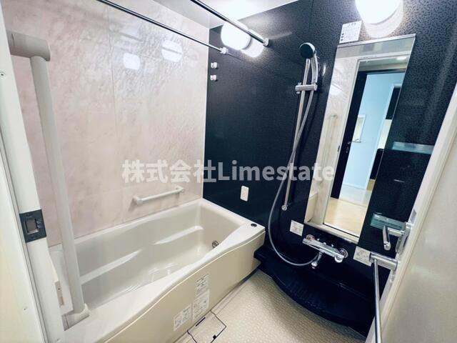 バス・シャワールーム　別部屋参考写真