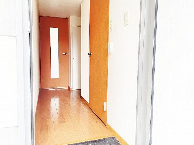 玄関　現況を優先