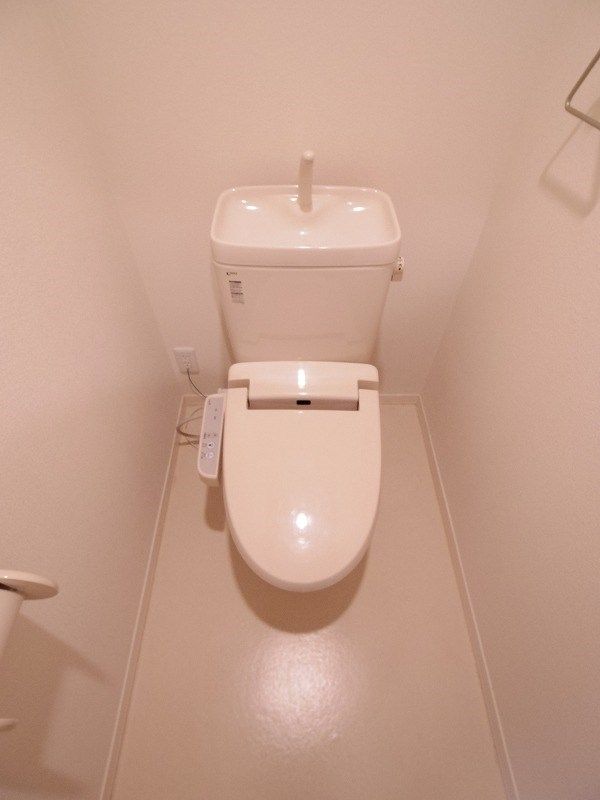 トイレ　※別号室写真