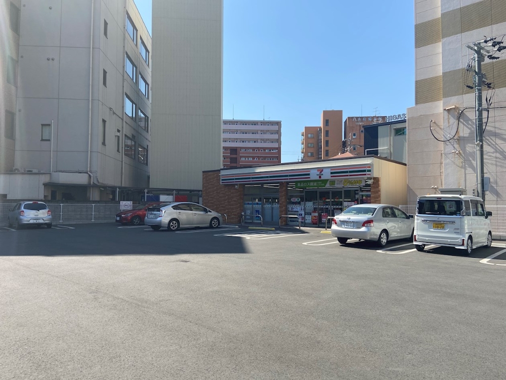 コンビニ　セブンイレブン 熊本水前寺グランド通り店（コンビニ）まで138m
